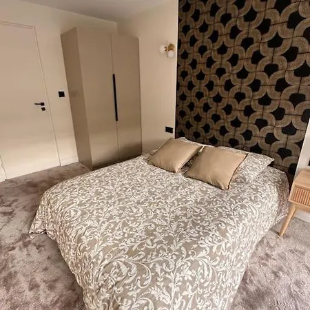 'privilege' - Centre Apartment *